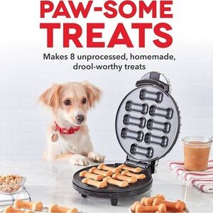 NWT Brand New in Box DASH Express Dog Treat Maker